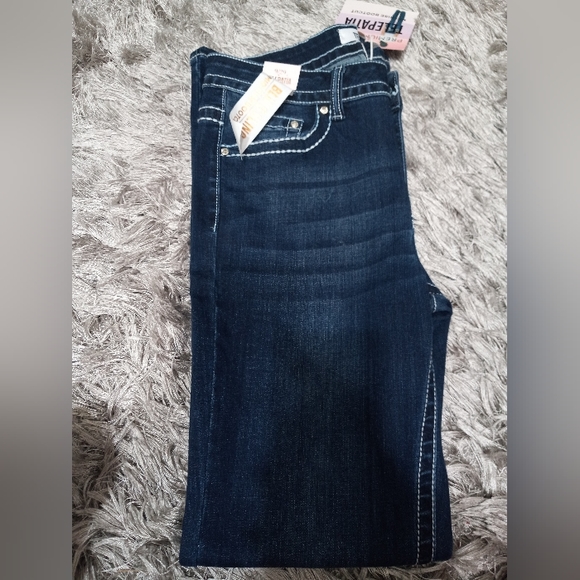 Telepatía Bling Bling Mid Rise Bootcut Jeans - Picture 3 of 5